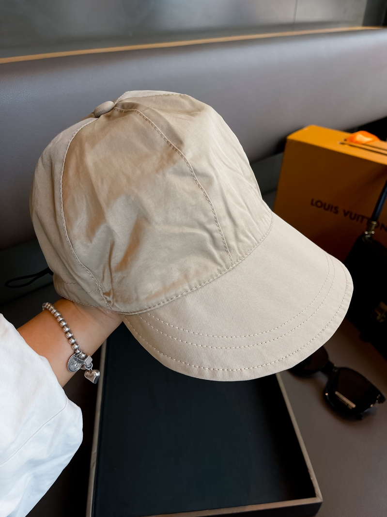 HAT-1